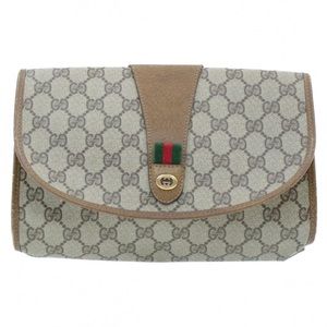 Vintage Gucci clutch